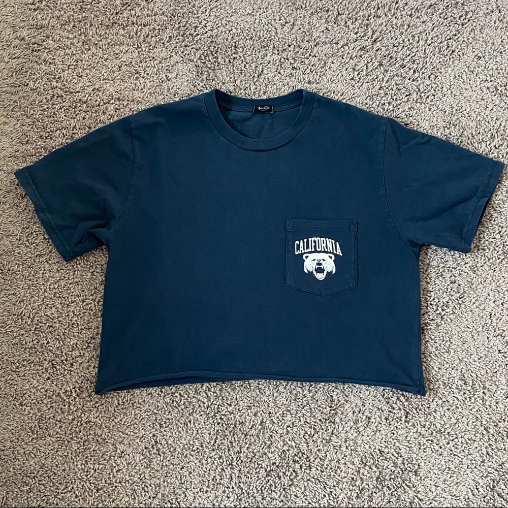 Brandy Melville California bear tee shirt!